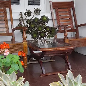  Guest house Zion White House Sri Lanka
